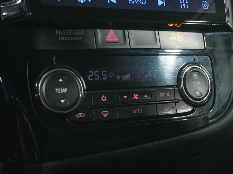 Mitsubishi Outlander III Рестайлинг Вологда  - изображение 13