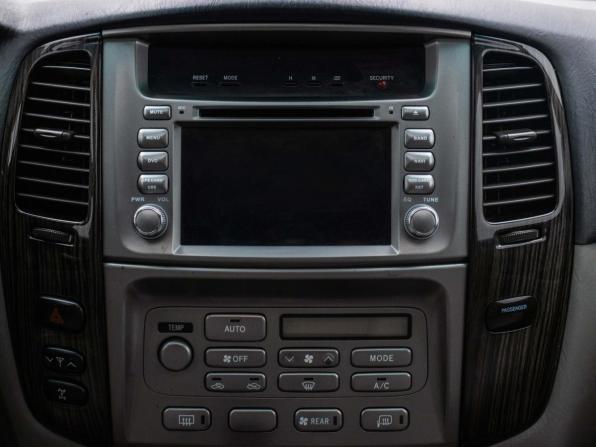 Toyota Land Cruiser 100 Series Рестайлинг 2 с пробегом 2006 года, цена 2 340 000 рублей, 347894 км, внедорожник, Автокод Объявления