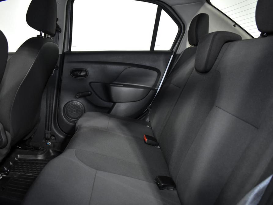 Renault Logan II Санкт-Петербург  - изображение 12