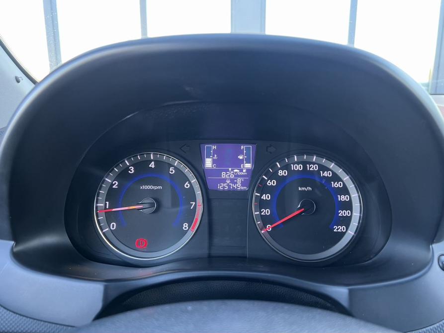 Hyundai Solaris I Рестайлинг Уфа  - изображение 19
