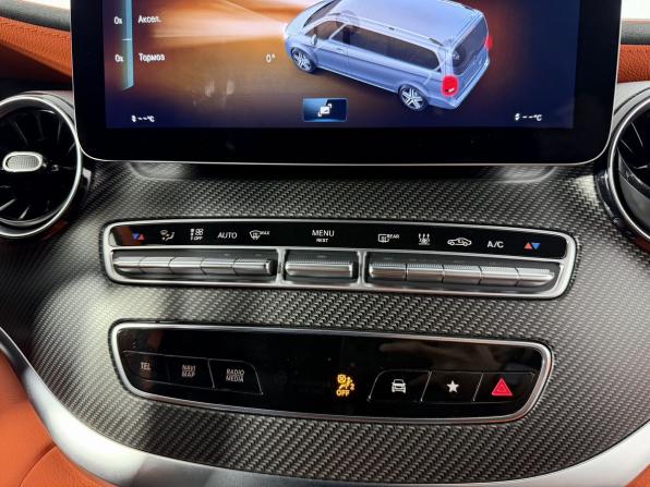 Mercedes-Benz V-Класс III (W447) Рестайлинг с пробегом 2021 года, цена 8 450 000 рублей, 123108 км, минивэн, Автокод Объявления
