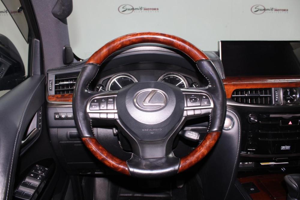 Lexus LX III Рестайлинг 2 Владивосток  - изображение 25