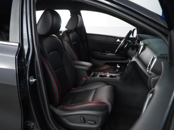 Kia Sportage IV Рестайлинг с пробегом 2019 года, цена 2 798 444 рубля, 103757 км, внедорожник, Автокод Объявления