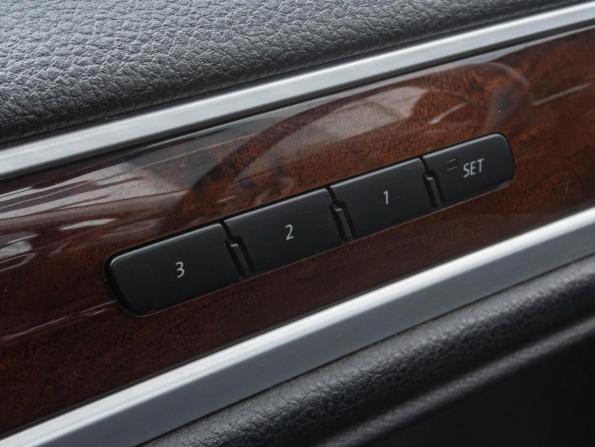 Volkswagen Touareg II с пробегом 2013 года, цена 2 310 000 рублей, 234590 км, внедорожник, Автокод Объявления