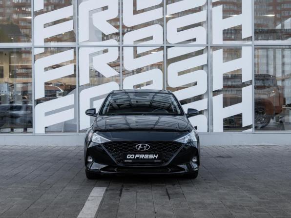 Hyundai Solaris II Рестайлинг с пробегом 2020 года, цена 1 559 000 рублей, 94205 км, седан, Автокод Объявления