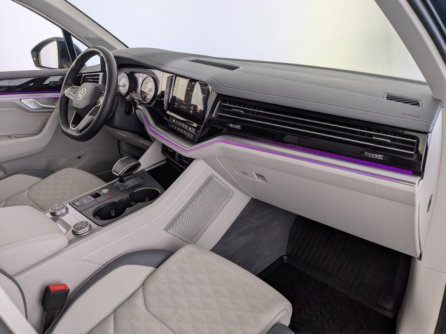 Volkswagen Touareg III Москва  - изображение 21