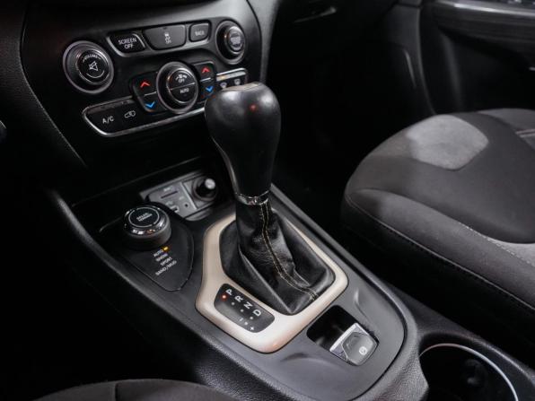 Jeep Cherokee V (KL) с пробегом 2014 года, цена 1 550 000 рублей, 142163 км, внедорожник, Автокод Объявления