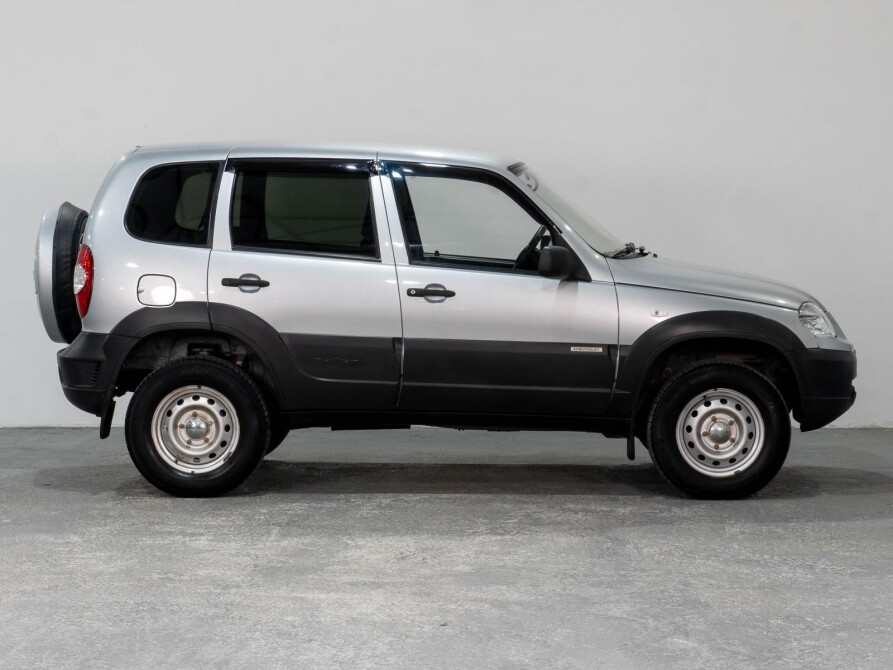 Chevrolet Niva I Рестайлинг Сургут  - изображение 5