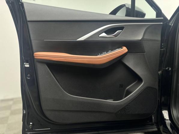 Omoda C5 I с пробегом 2023 года, цена 1 935 000 рублей, 33005 км, внедорожник, Автокод Объявления