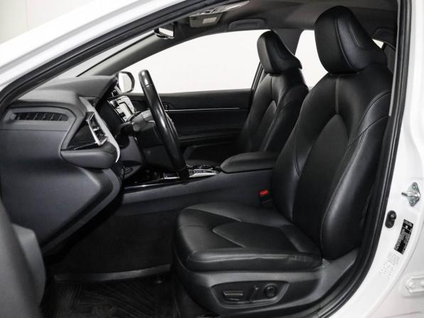 Toyota Camry VIII (XV70) с пробегом 2020 года, цена 2 800 000 рублей, 40928 км, седан, Автокод Объявления