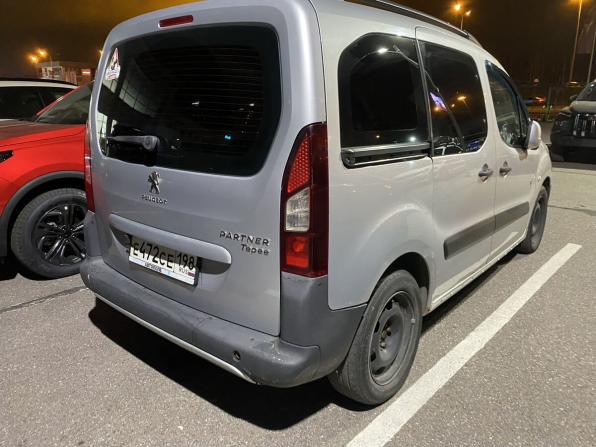 Peugeot Partner II Рестайлинг с пробегом 2012 года, цена 498 500 рублей, 220000 км, компактвэн, Автокод Объявления