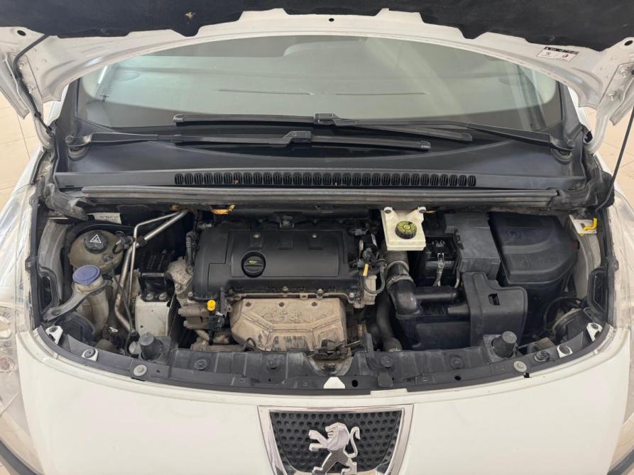 Peugeot 3008 I Екатеринбург  - изображение 13