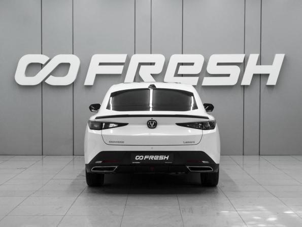 Changan Lamore с пробегом 2024 года, цена 2 180 000 рублей, 38981 км, седан, Автокод Объявления