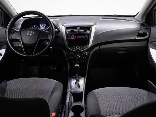 Hyundai Solaris I с пробегом 2013 года, цена 749 000 рублей, 208161 км, седан, Автокод Объявления