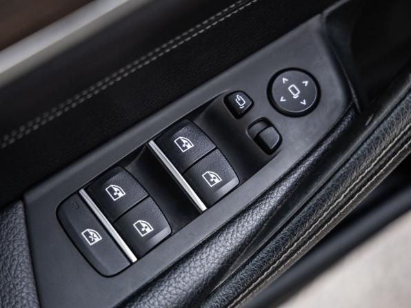BMW 5 серии VII (G30/G31/G38) с пробегом 2019 года, цена 3 250 000 рублей, 123000 км, седан, Автокод Объявления