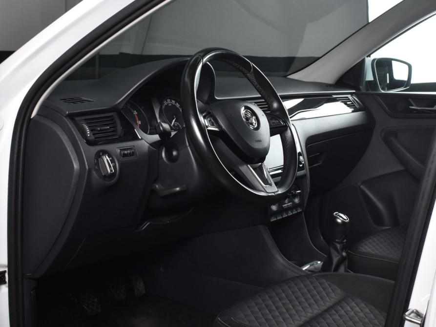 Skoda Rapid I Рестайлинг Кемерово  - изображение 6