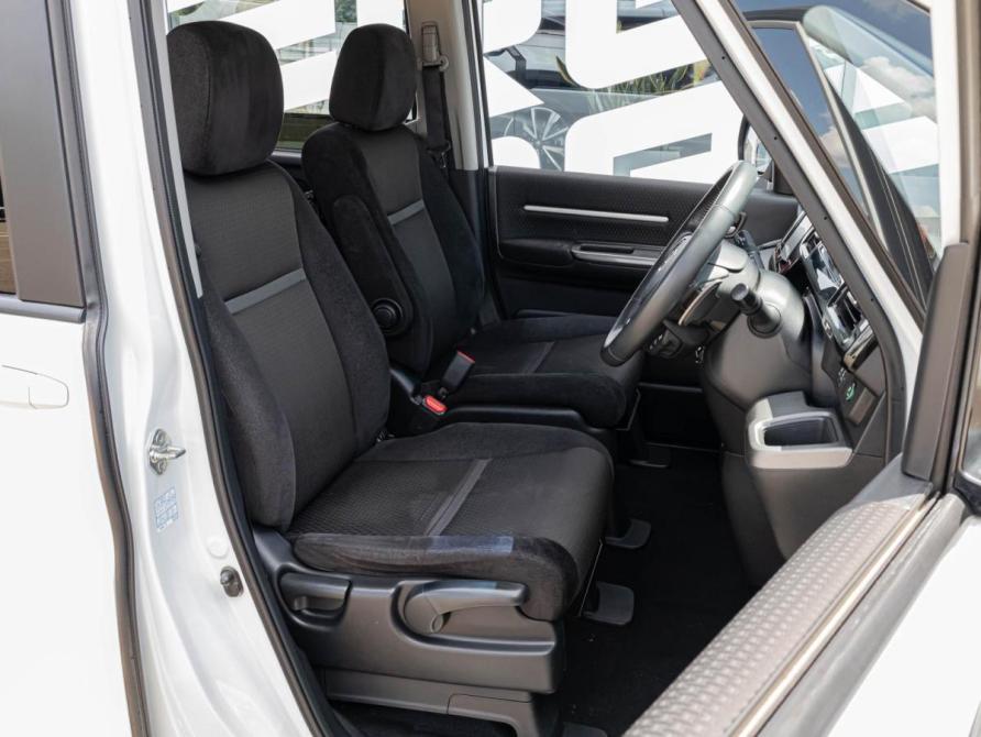 Honda Stepwgn V Рестайлинг Краснодар  - изображение 11