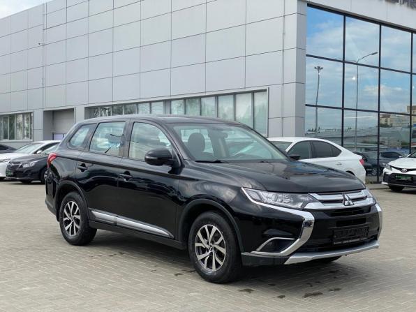 Mitsubishi Outlander III Рестайлинг 2 с пробегом 2018 года, цена 1 870 000 рублей, 100915 км, внедорожник, Автокод Объявления
