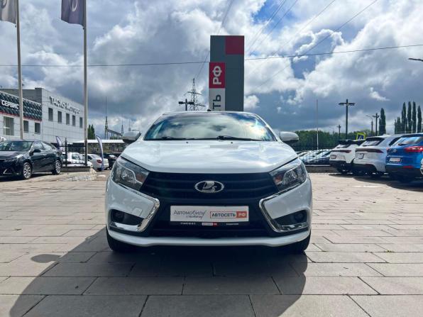 Lada (ВАЗ) Vesta I с пробегом 2019 года, цена 895 000 рублей, 84122 км, седан, Автокод Объявления