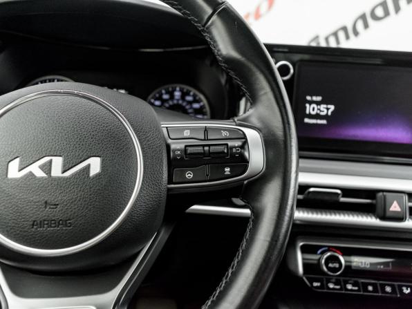 Kia K5 III с пробегом 2021 года, цена 2 420 000 рублей, 78930 км, седан, Автокод Объявления