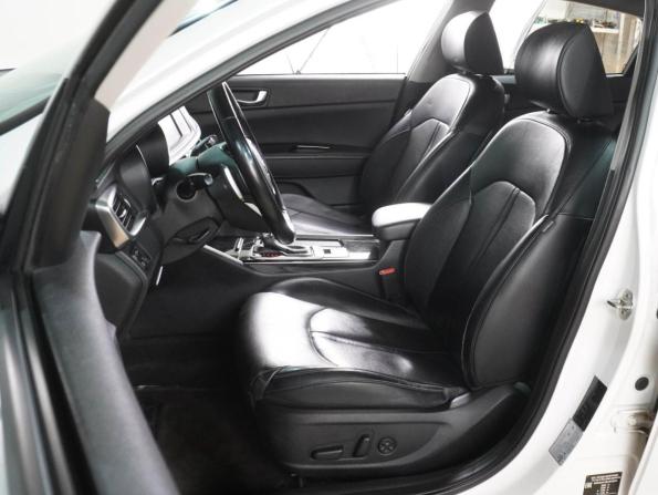 Kia Optima IV Рестайлинг с пробегом 2019 года, цена 1 999 000 рублей, 186201 км, седан, Автокод Объявления