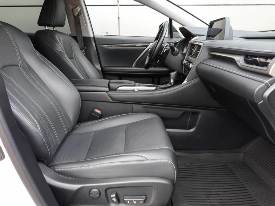 Lexus RX IV Рестайлинг Москва  - изображение 11