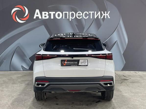 Omoda C5 I с пробегом 2023 года, цена 1 795 000 рублей, 58000 км, внедорожник, Автокод Объявления