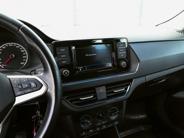 Volkswagen Polo VI с пробегом 2021 года, цена 1 659 000 рублей, 26210 км, лифтбек, Автокод Объявления