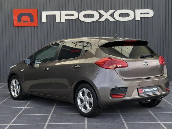 Kia Ceed II Рестайлинг с пробегом 2016 года, цена 1 177 000 рублей, 147472 км, хэтчбек, Автокод Объявления