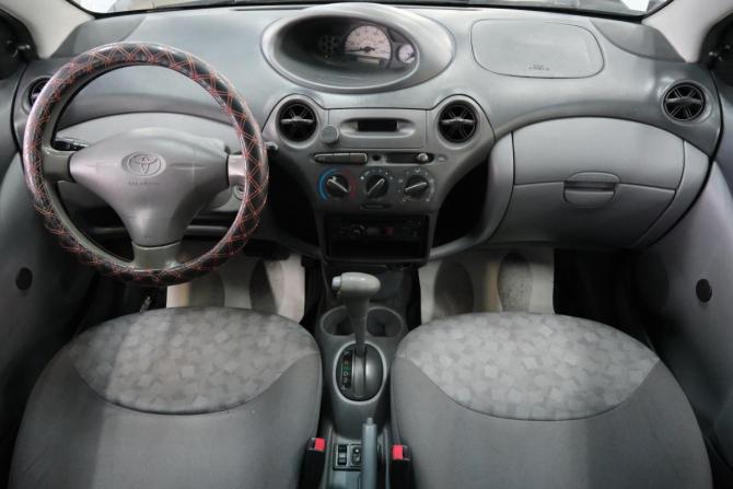 Toyota Echo с пробегом 2001 года, цена 379 000 рублей, 212000 км, седан, Автокод Объявления