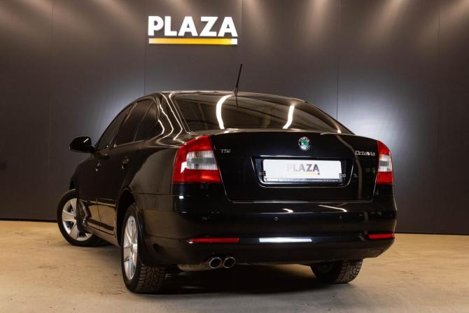 Skoda Octavia II (A5) Рестайлинг с пробегом 2012 года, цена 849 000 рублей, 172482 км, лифтбек, Автокод Объявления