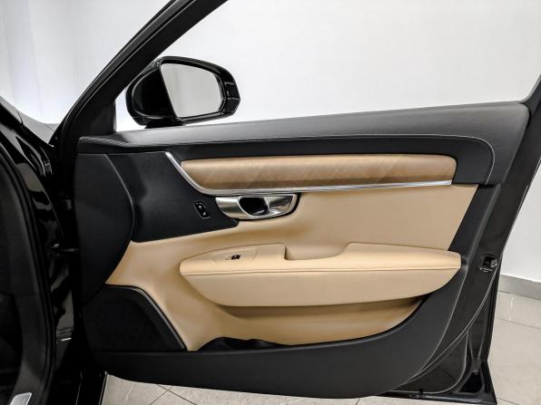 Volvo S90 II с пробегом 2020 года, цена 2 935 000 рублей, 118381 км, седан, Автокод Объявления