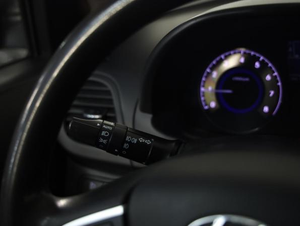 Hyundai Solaris I с пробегом 2013 года, цена 899 777 рублей, 152000 км, седан, Автокод Объявления