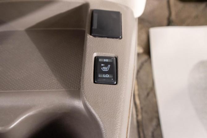 Nissan Leaf I (ZE0/AZE0) с пробегом 2013 года, цена 949 000 рублей, 230000 км, хэтчбек, Автокод Объявления