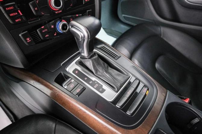 Audi A4 IV (B8) Рестайлинг с пробегом 2015 года, цена 1 529 000 рублей, 180000 км, седан, Автокод Объявления