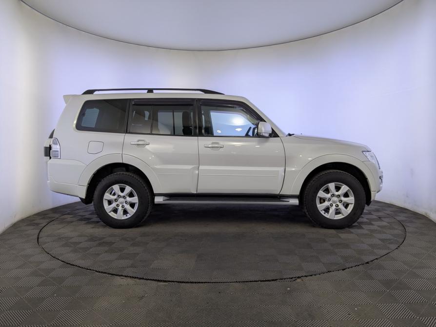 Mitsubishi Pajero IV Рестайлинг 2 Москва  - изображение 4