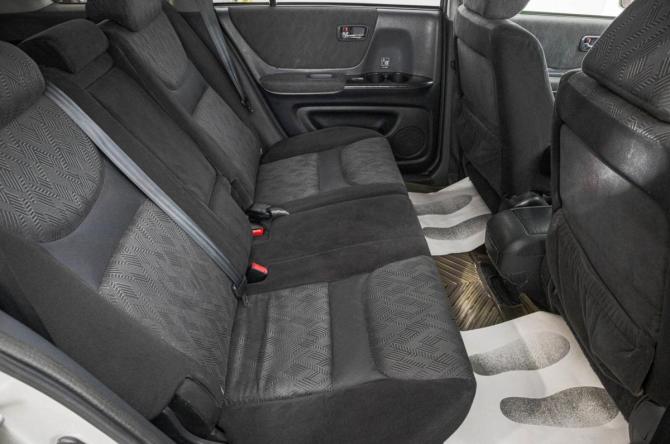 Toyota Kluger I (XU20) с пробегом 2000 года, цена 799 000 рублей, 360000 км, внедорожник, Автокод Объявления