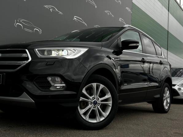 Ford Kuga II Рестайлинг с пробегом 2018 года, цена 1 699 300 рублей, 109054 км, внедорожник, Автокод Объявления