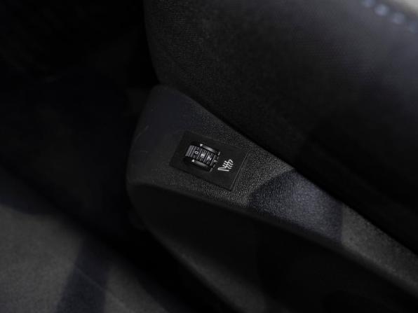Peugeot 2008 I с пробегом 2014 года, цена 850 000 рублей, 174932 км, внедорожник, Автокод Объявления