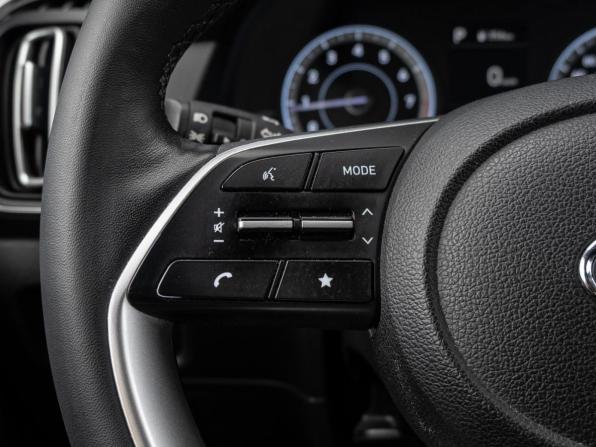 Hyundai Creta II с пробегом 2021 года, цена 1 850 000 рублей, 132278 км, внедорожник, Автокод Объявления