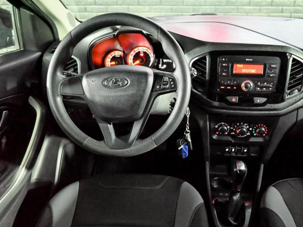 Lada (ВАЗ) XRAY I с пробегом 2021 года, цена 1 300 000 рублей, 72470 км, хэтчбек, Автокод Объявления