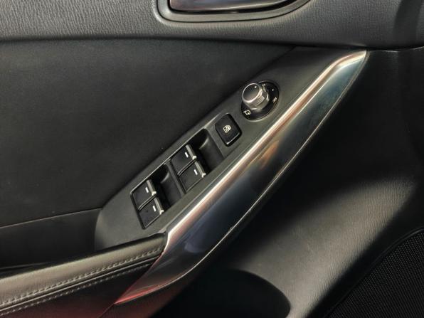 Mazda 6 III (GJ) Рестайлинг с пробегом 2016 года, цена 1 895 000 рублей, 97560 км, седан, Автокод Объявления