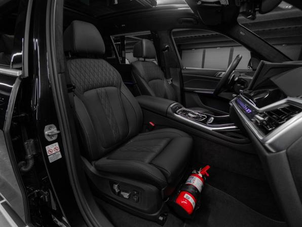 BMW X7 I (G07) Рестайлинг с пробегом 2023 года, цена 14 000 000 рублей, 14086 км, внедорожник, Автокод Объявления