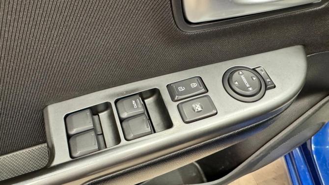 Kia Rio III с пробегом 2012 года, цена 670 000 рублей, 226342 км, седан, Автокод Объявления