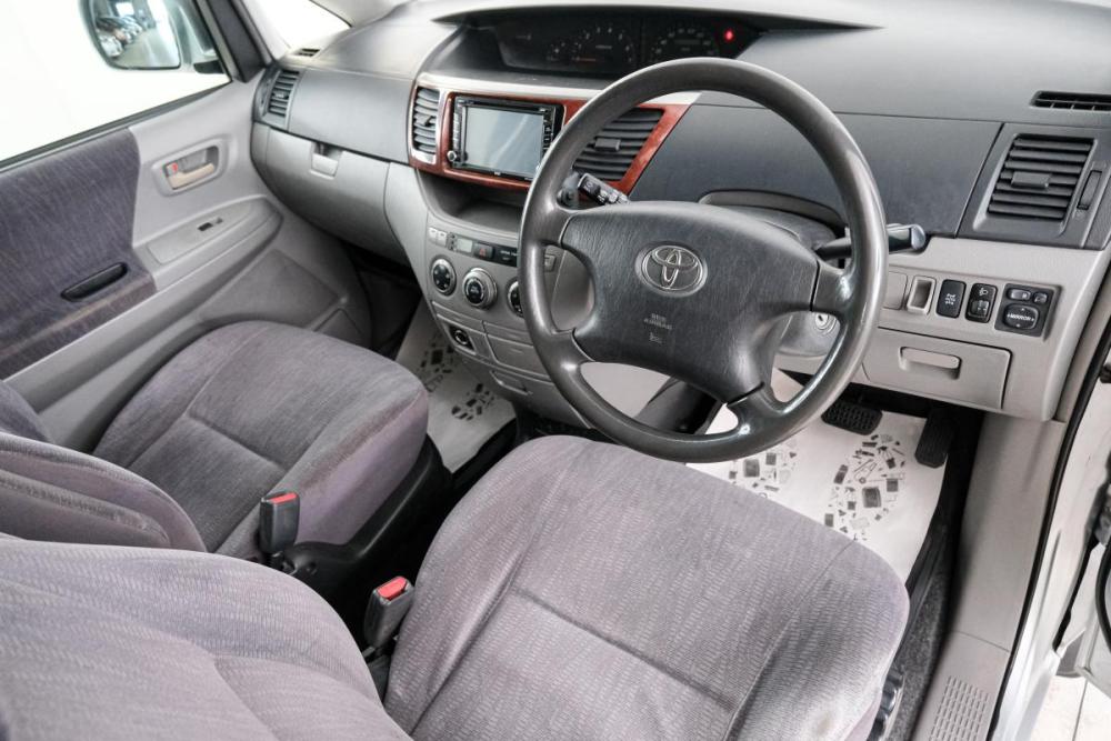 Toyota Noah I (R60) Красноярск  - изображение 9