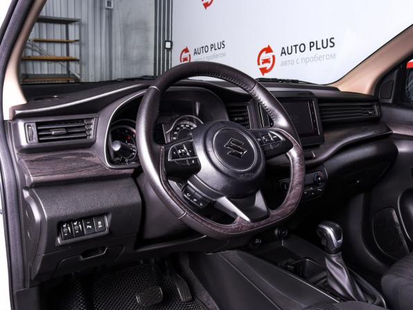Suzuki Ertiga II с пробегом 2022 года, цена 2 030 000 рублей, 60020 км, компактвэн, Автокод Объявления