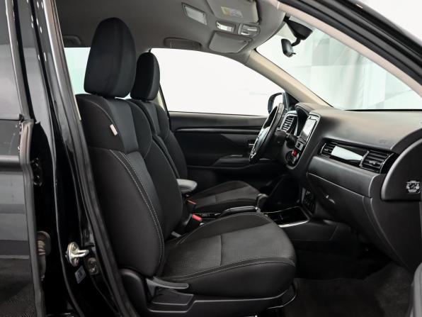 Mitsubishi Outlander III Рестайлинг 3 с пробегом 2019 года, цена 2 200 000 рублей, 106660 км, внедорожник, Автокод Объявления