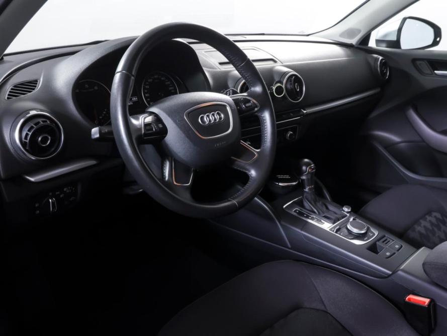 Audi A3 III (8V) Москва  - изображение 14