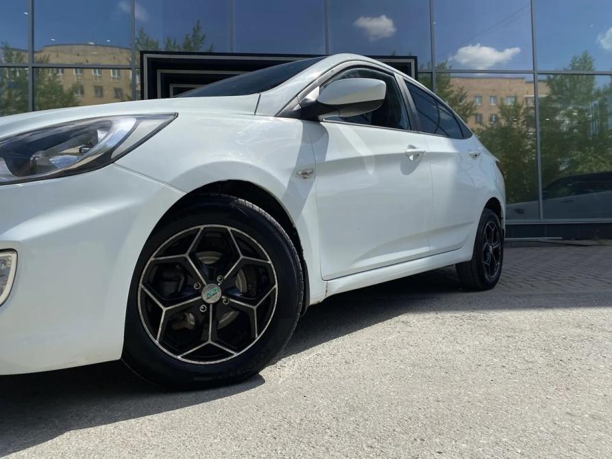 Hyundai Solaris I Екатеринбург  - изображение 10