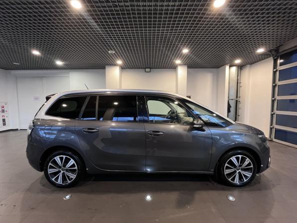 Citroen C4 SpaceTourer I с пробегом 2018 года, цена 1 675 000 рублей, 195912 км, компактвэн, Автокод Объявления